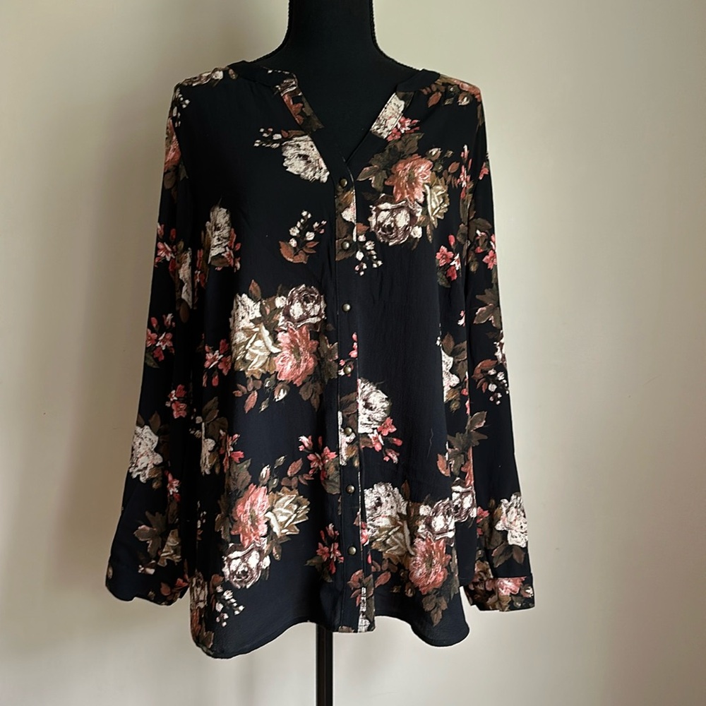 Floral Button-down